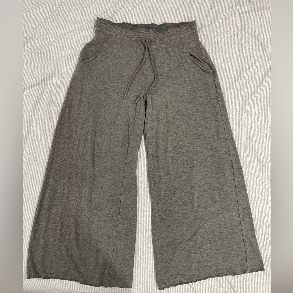 ATHLETA Compose Wide Leg Pants sz M